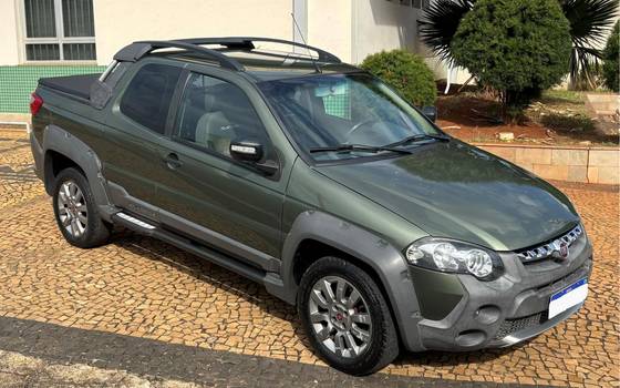 FIAT STRADA 1.8 MPI ADVENTURE CD 16V FLEX 3P MANUAL FIAT STRADA 1.8 MPI ADVENTURE CD 16V FLEX 3P MANUAL